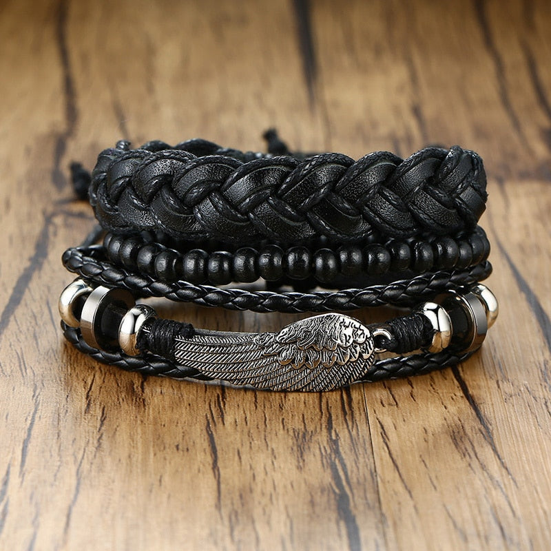 Armband Set, bestehend aus 4 verschiedenen Designs.