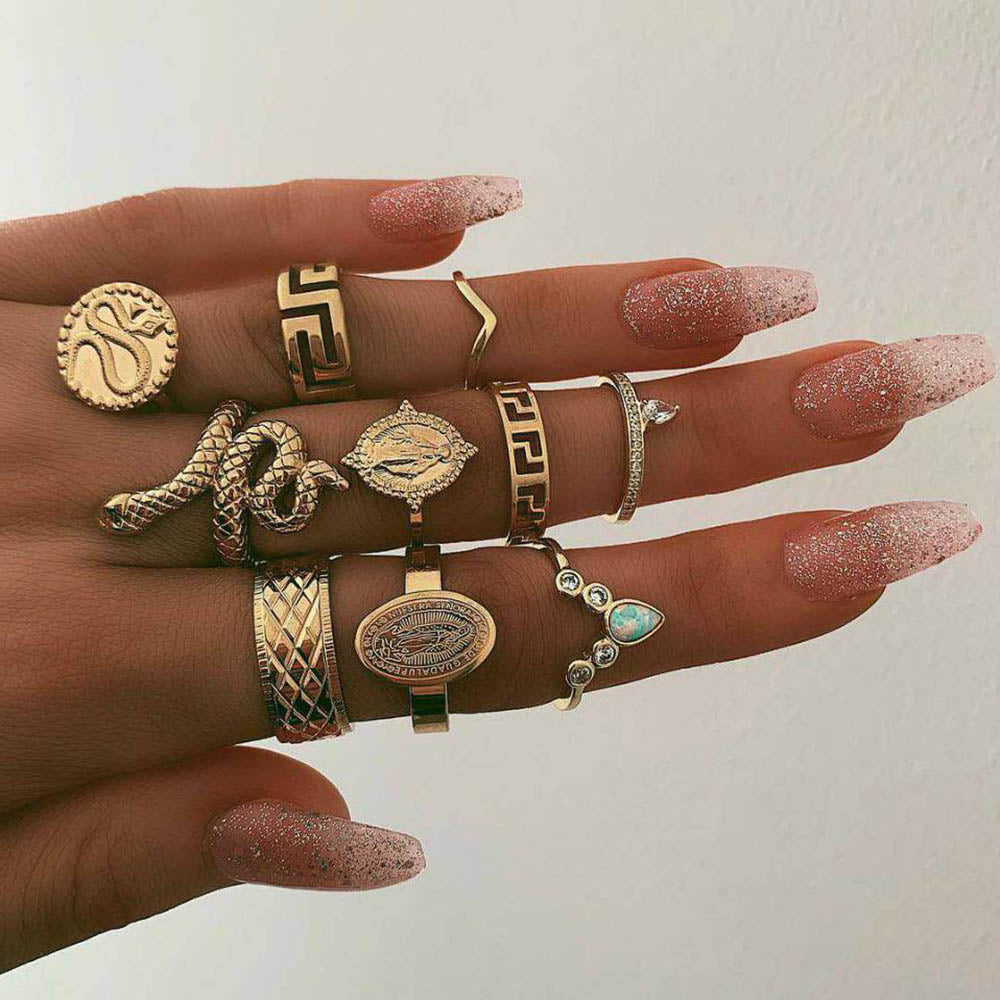 Ringe für Damen in verschiedenen Styles und Varianten