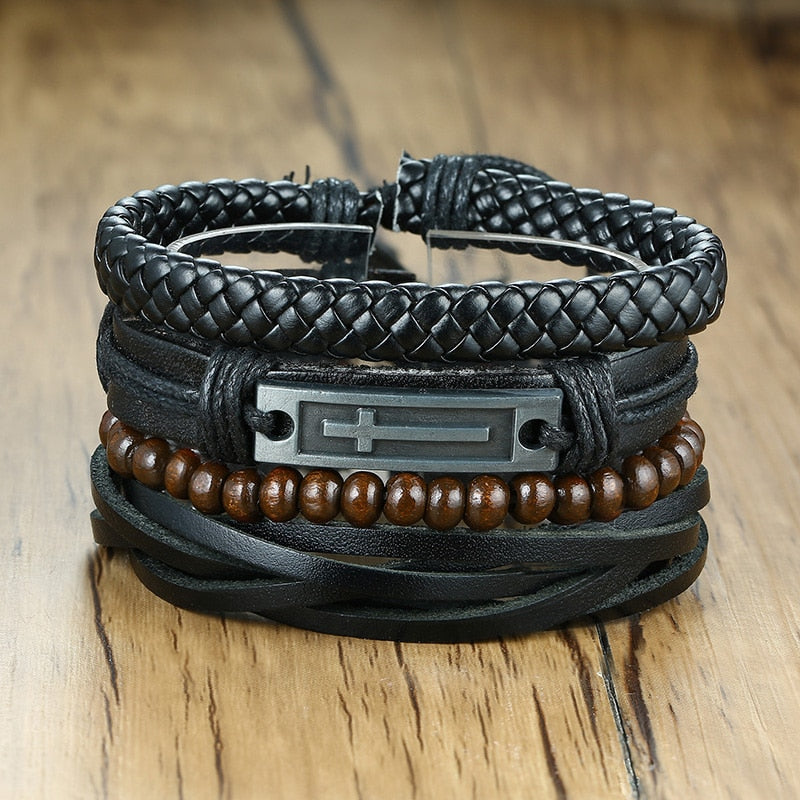 Armband Set, bestehend aus 4 verschiedenen Designs.