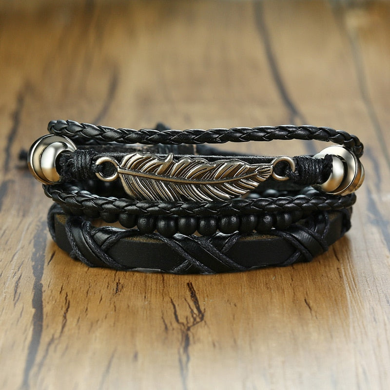 Armband Set, bestehend aus 4 verschiedenen Designs.