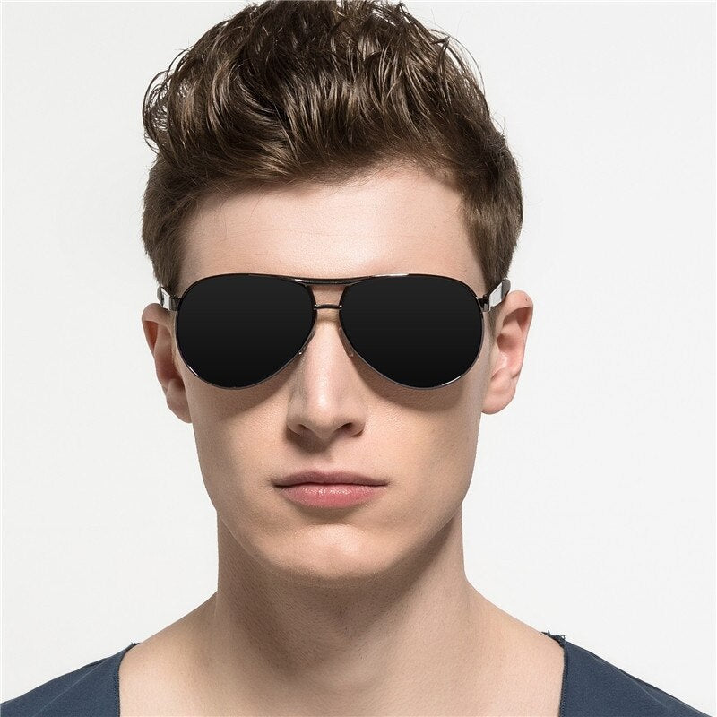 Sonnenbrille für Männer im klassischen Piloten-Design in vielen verschiedenen Varianten